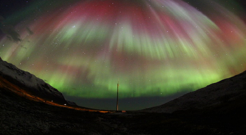 Islanda: Aurora Boreale nel Cielo Islandese