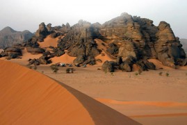 Algeria: l’erg Tihodaine e i magnifici paesaggi dell’Acacus