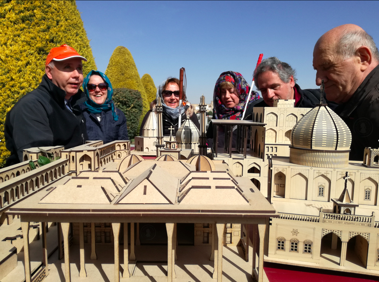 Viaggio Sensoriale in Iran