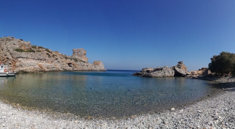 Grecia, Karpathos: 9 giorni di trekking, yoga e devozione della Pasqua Ortodossa